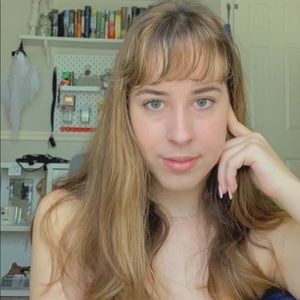 Meet your Posher, Natalie